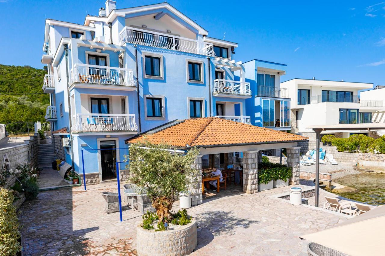 Apart-Hotel Villa Lav Nova Pec 외부 사진